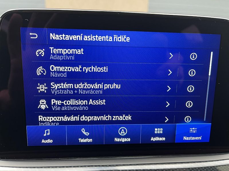 Ford Kuga (2023) 2.5 Plug-in Hybrid, ST-Line  - fotka 32 z 44