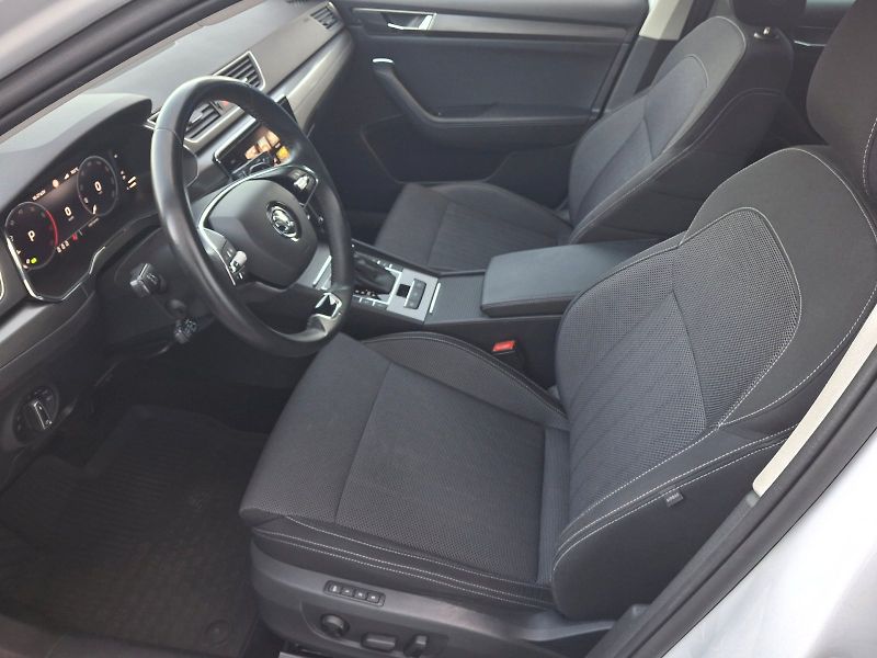 Škoda Superb (2023) Style DSG 1,5TSi 110kW - fotka 6 z 35