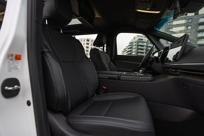 Lexus LM 350h  350H 2,5 HEV LUXURY 7 MÍST - fotka 8 z 44