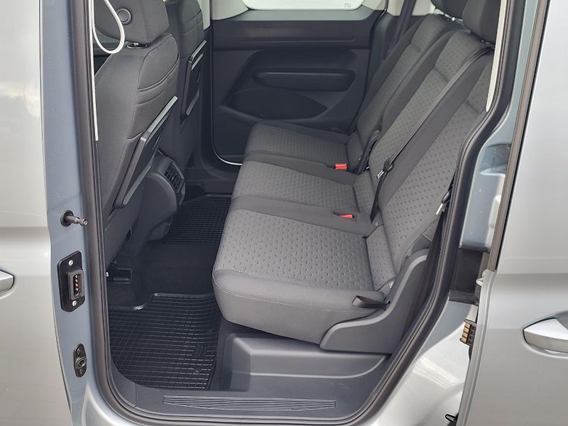 Volkswagen Caddy (2026) Life 1,5 TSI 85KW - fotka 8 z 23