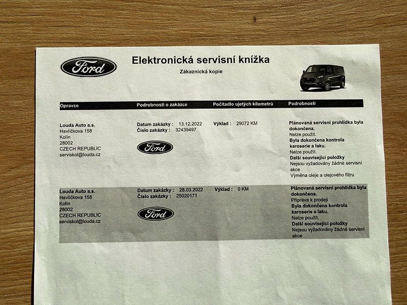 Ford Tourneo Custom (2022) Titanium 2.0TDCi 96kW L2 - fotka 31 z 35
