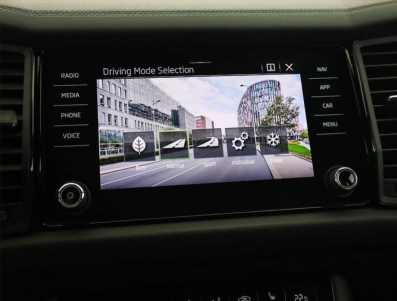 Škoda Kodiaq (2022) Sportline 2.0 TSI - fotka 16 z 21