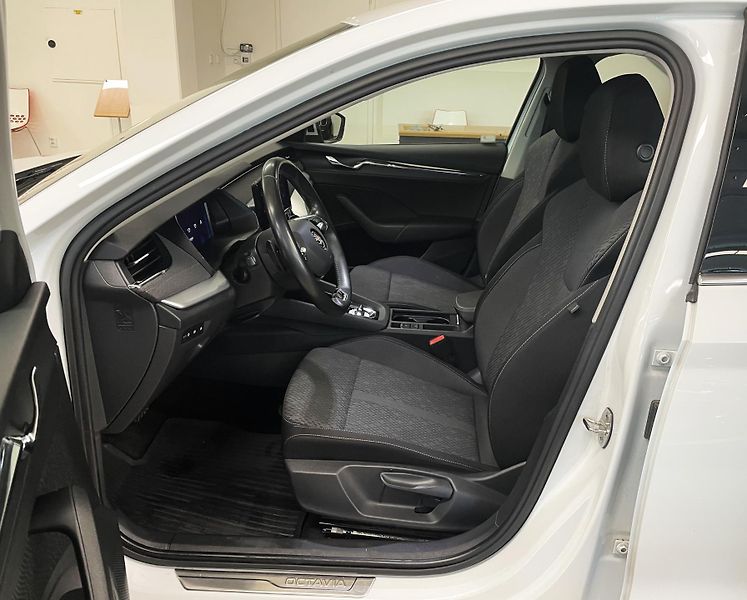 Škoda Octavia 1.5 TGI G-TEC, STYLE, DSG, ČR - fotka 9 z 31