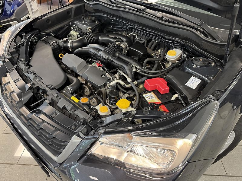 Subaru Forester 2.0i Trend, 6MT - fotka 34 z 45