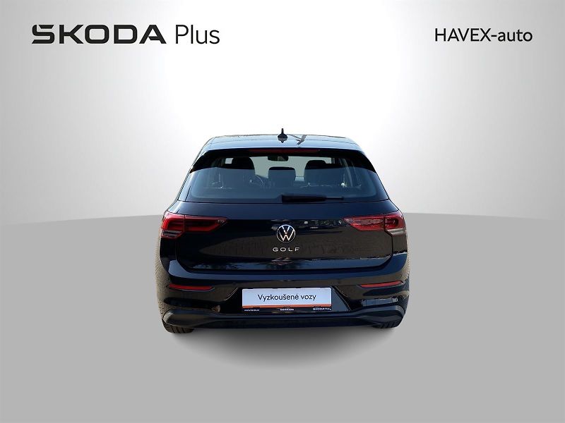 Volkswagen Golf (2023) 1.5 TSI Life GT - fotka 29 z 29