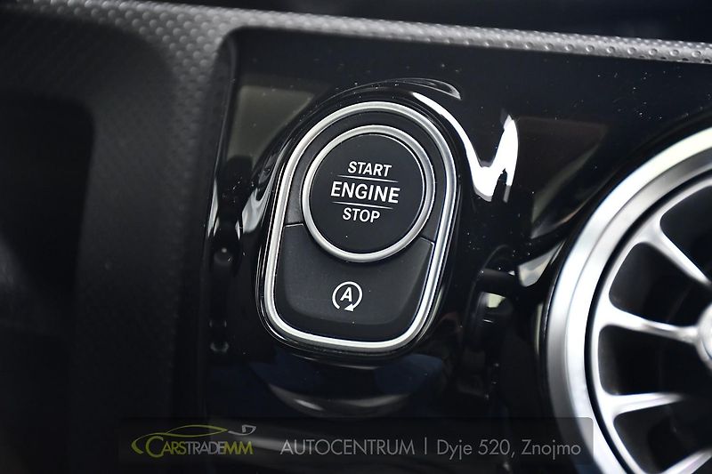 Mercedes-Benz CLA AMG 35 KESSY PANO 4MATIC - fotka 33 z 58