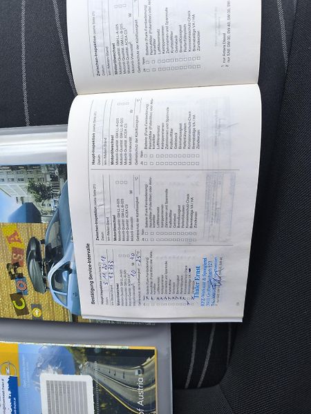 Opel Corsa (2007) 1.4 1.MAJITEL,SERVISNI KÍŽKA - fotka 28 z 33