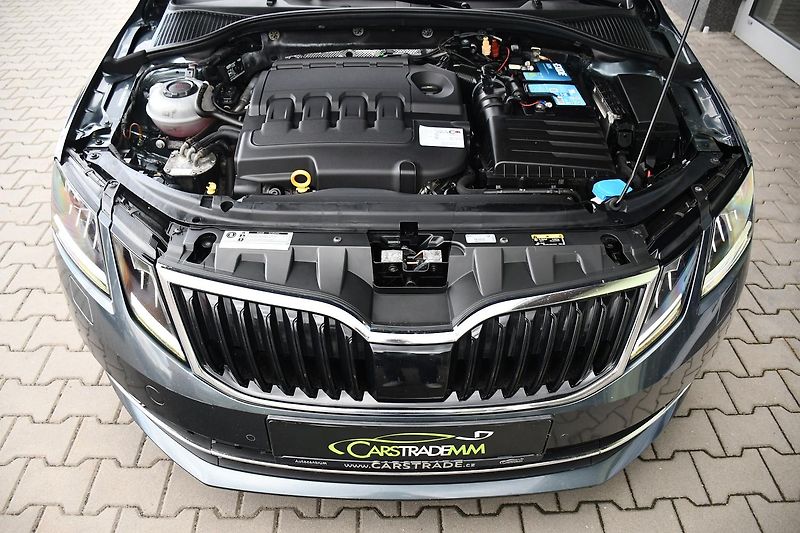 Škoda Octavia 2.0TDi STYLE VIRTUAL ACC ČR - fotka 51 z 54