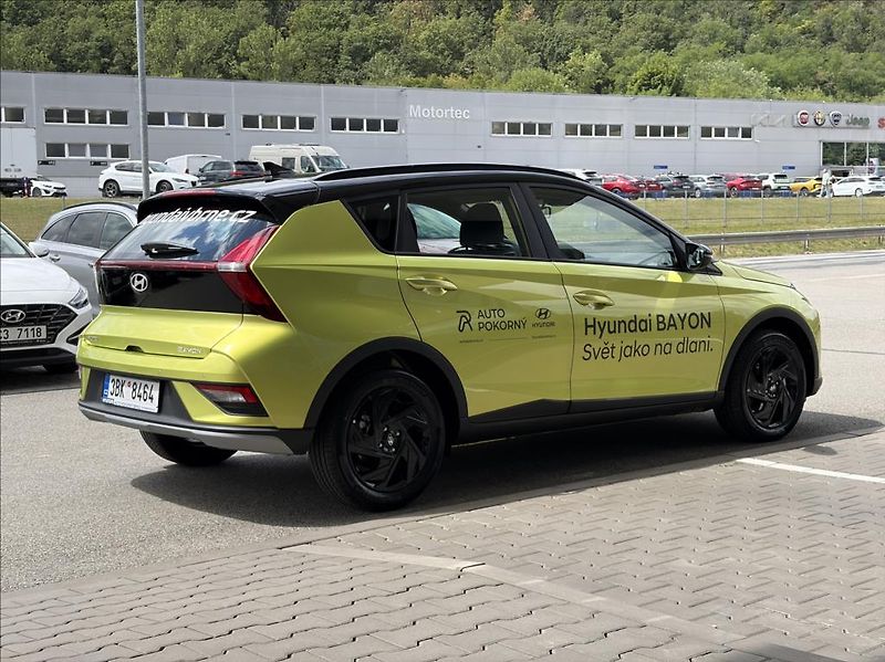 Hyundai Bayon 1,0 T-GDI  FL Go Plus - fotka 3 z 23