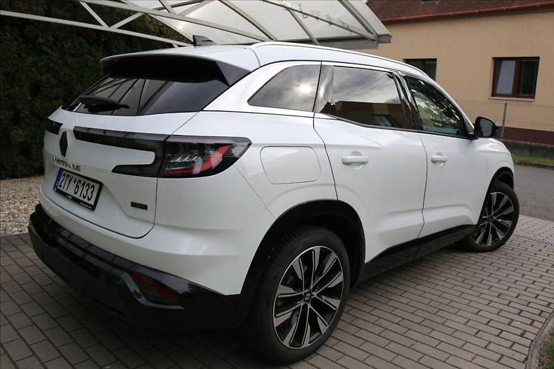 Renault Austral 1,2 e-HYBRID, TAŽNÉ - fotka 4 z 49