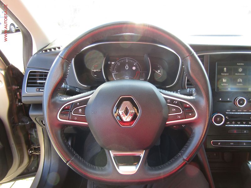Renault Mégane (2016) 1.5 dCi, ČR, AT, navi, autoAC - fotka 22 z 23