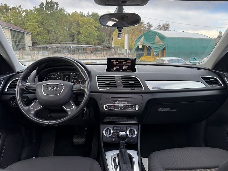 Audi Q3 (2012) 2.0TFSi 125kW *1majítel*tažné* - fotka 19 z 21