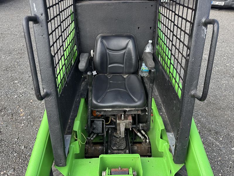 Bobcat Bobcat 443, po komplet GO. - fotka 13 z 23