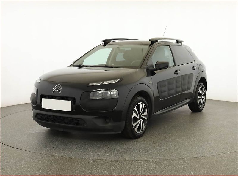 Citroën C4 Cactus (2015) 1.2 PureTech, Tempomat - fotka 2 z 13