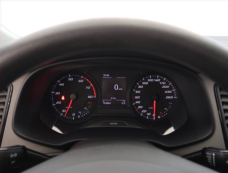 Seat Leon (2018) 1.2 TSI, ČR,1.maj, Serv.kniha - fotka 11 z 18