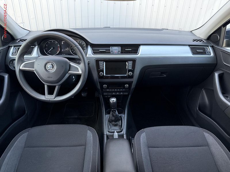 Škoda Rapid (2015) 1.2TSi, ČR, Ambition, TZ - fotka 8 z 14