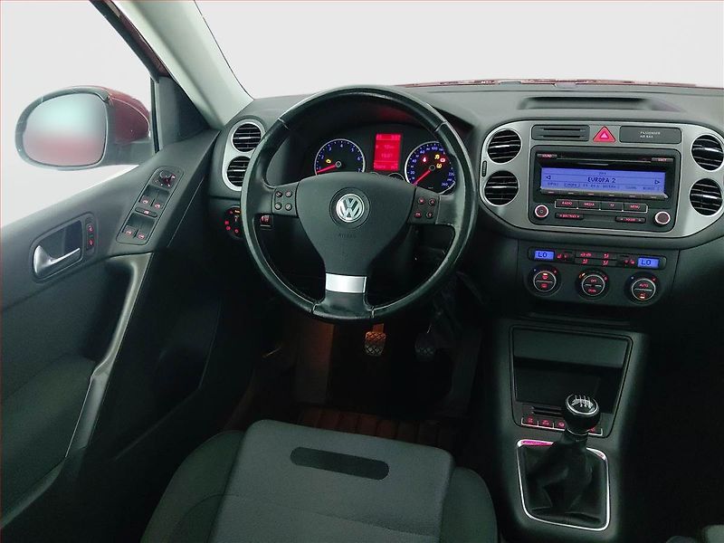 Volkswagen Tiguan (2009) Sport 1.4 TSI, 4X4 - fotka 7 z 22