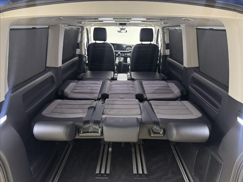 Volkswagen Multivan 2,0 4X4 DSG NZTOP HIGHLINE ČR - fotka 39 z 40