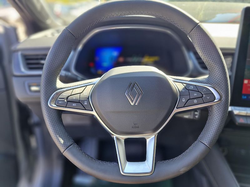 Renault Symbioz (2026) techno E-Tech full hybrid 160 - fotka 6 z 13