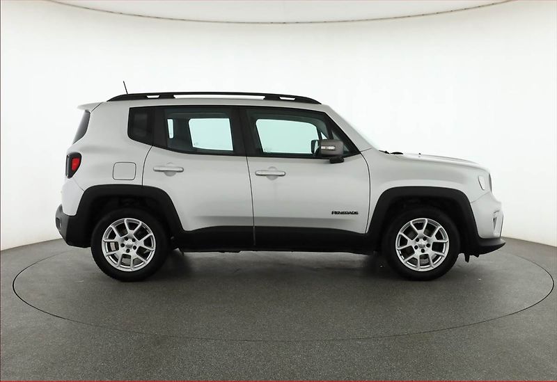Jeep Renegade (2020) 1.0 T-GDI, Tempomat - fotka 6 z 19