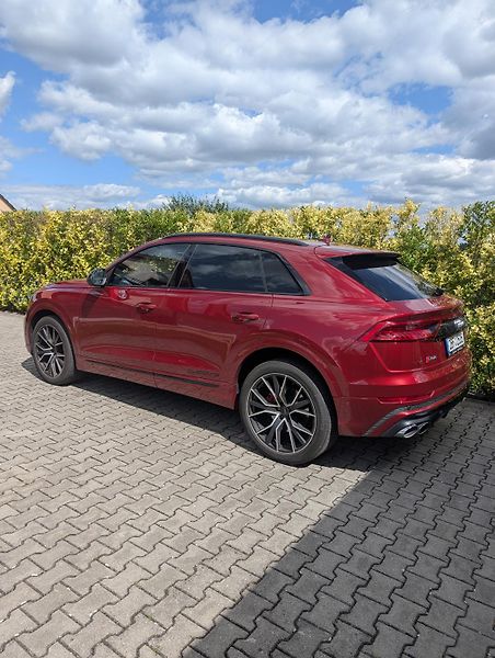 Audi SQ8 (2021) 4,0 TDI 320kW - fotka 3 z 9