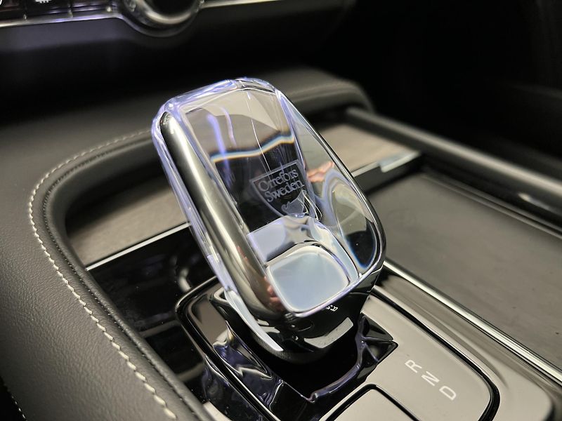 Volvo S90 B5 AWD ULTIMATE BRIGHT AUT - fotka 17 z 47