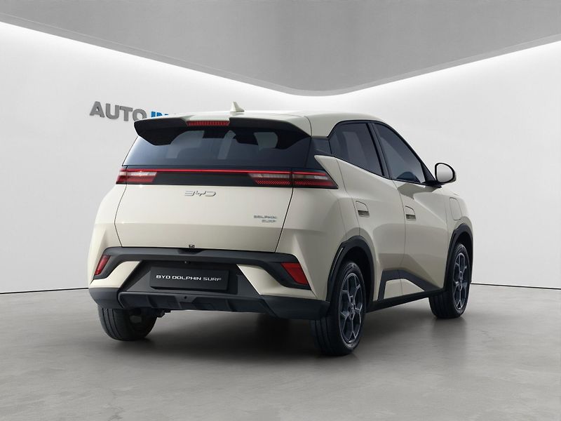BYD Dolphin Surf (2026) Boost kůže LED V2L park. kam. - fotka 5 z 13