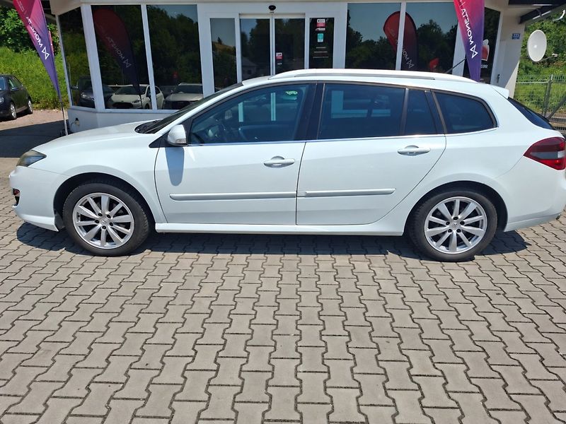 Renault Laguna (2013) 2.0dCi 110kW BLACK EDITION - fotka 5 z 33