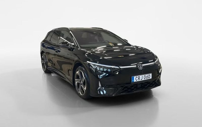 Volkswagen ID.7 Tourer GTX 360k Masáž HuD Pano. Tažné - fotka 2 z 15