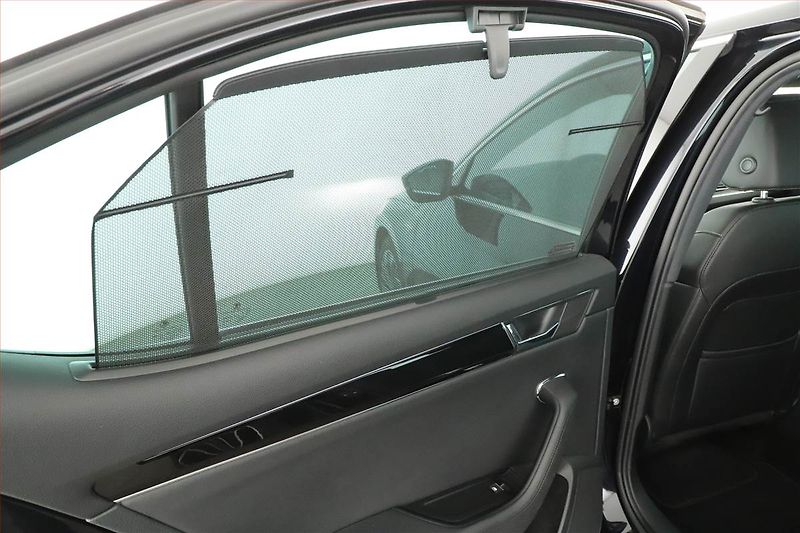 Škoda Superb (2020) Laurin&Klement 2.0 TSI - fotka 24 z 30