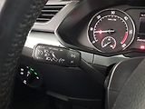 Škoda Superb (2015) 2.0 TDI, Navi, Bi-Xenony - náhled 19