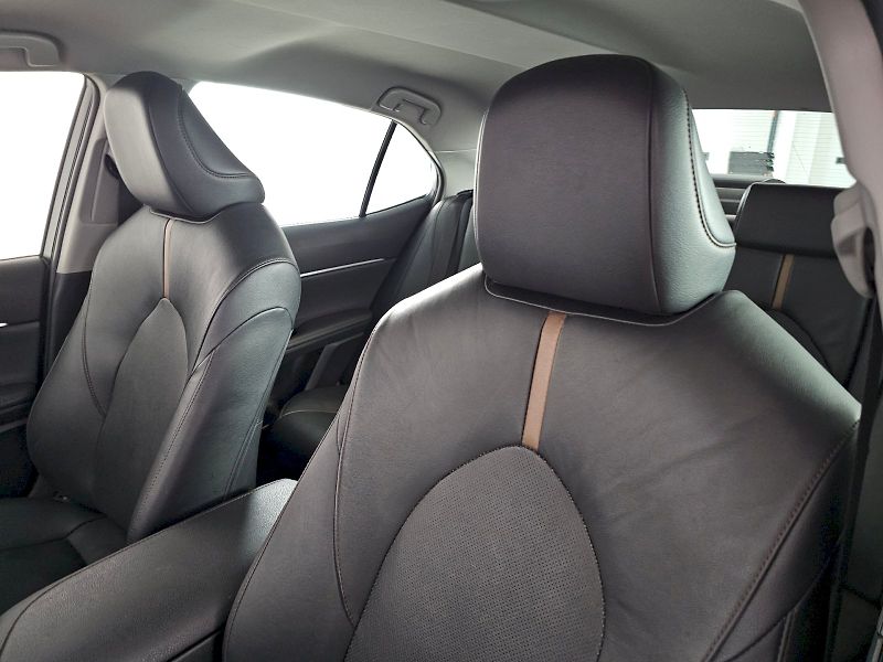 Toyota Camry (2019) 2.5HEV EXECUTIVE - fotka 7 z 29