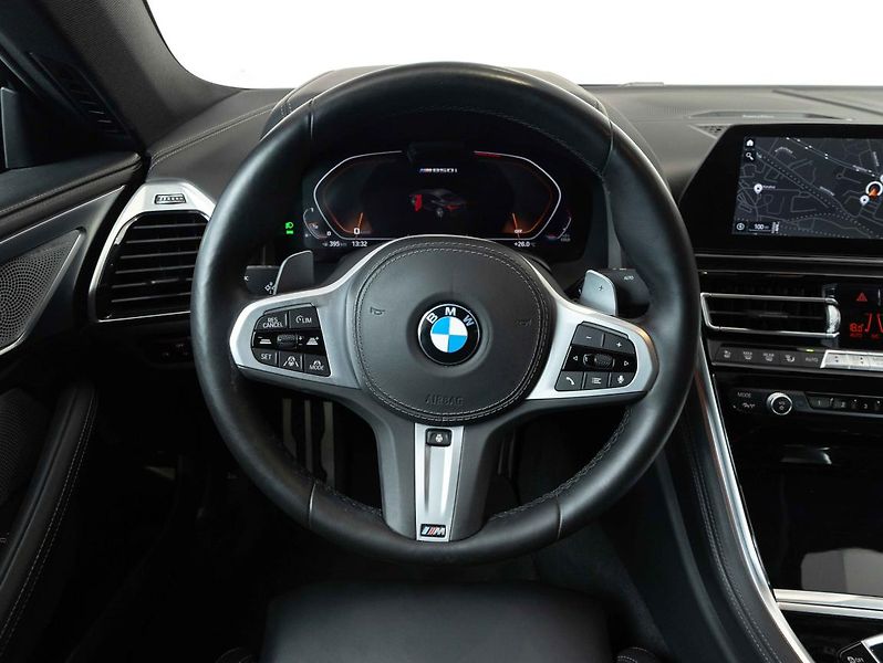 BMW Řada 8 M850i xDrive Coupe - fotka 13 z 21