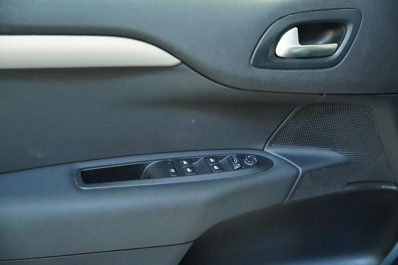 Citroën C4 - fotka 12 z 22