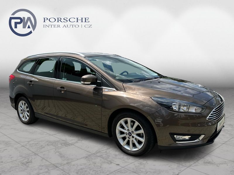 Ford Focus 1.5 TDCI 88KW - fotka 8 z 17