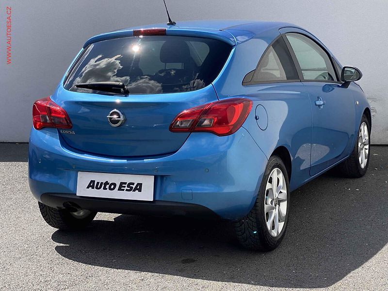 Opel Corsa (2019) 1.4i, Sport - fotka 4 z 17