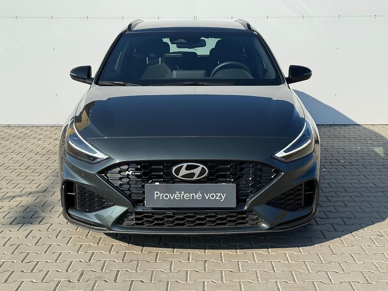 Hyundai i30 1.5 T-GDI MHEV DCT N-Line - fotka 4 z 29