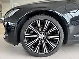 Volvo V90 T6 AWD*Recharge*KeyLess*Tažné - náhled 36