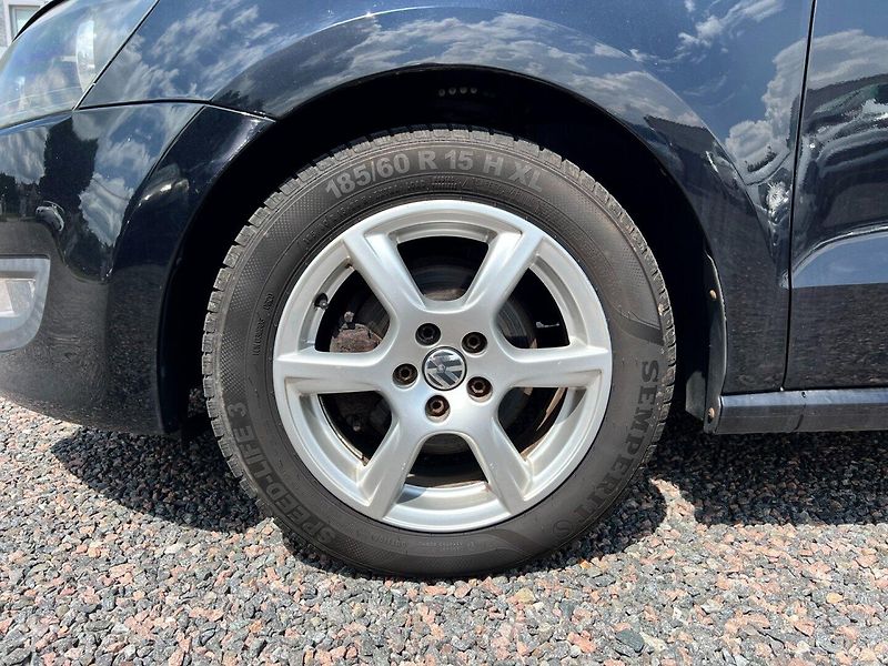 Volkswagen Polo (2012) 1.2 TSI 66 kW Klima,Stav - fotka 10 z 19