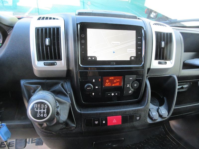 Citroën Jumper L3H2 2.2 Bluehdi Plus - fotka 9 z 19
