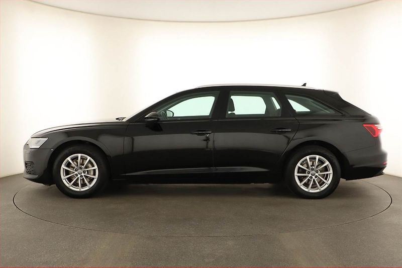Audi A6 (2020) 40 TDI - fotka 3 z 22