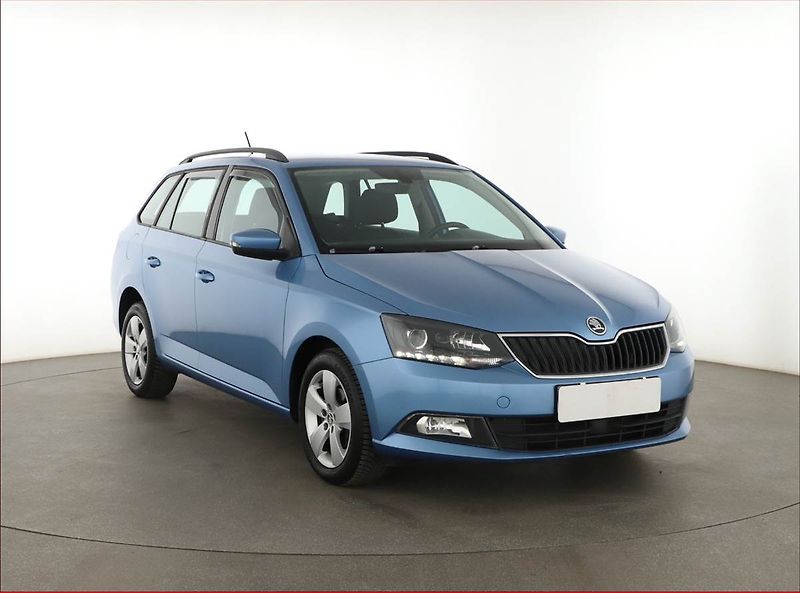 Škoda Fabia (2015) Ambition 1.2 TSI, Tempomat - fotografie inzerátu