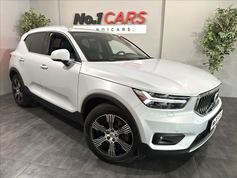 Volvo XC40 2,0   D4 INSCRIPTION ZÁRUKA 28 - fotografie inzerátu