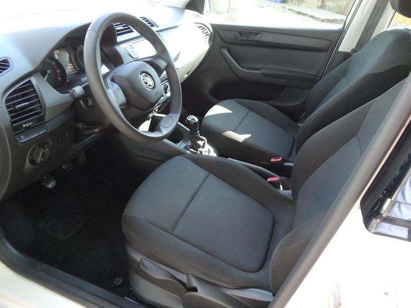 Škoda Fabia 1.0MPi zimní + letní sada kol - fotka 4 z 16