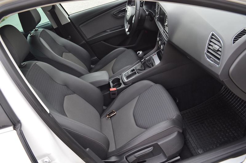 Seat Leon (2019) 1.5 TSI 150 k Xcellence ST - fotka 21 z 31