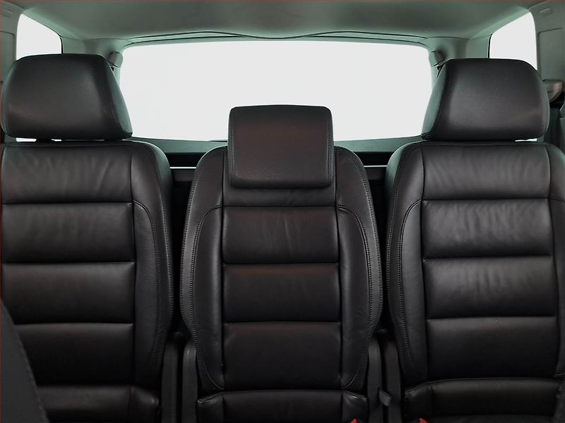 Volkswagen Touran (2006) 2.0 TDI, 7 míst, po STK, Tažné - fotka 10 z 15