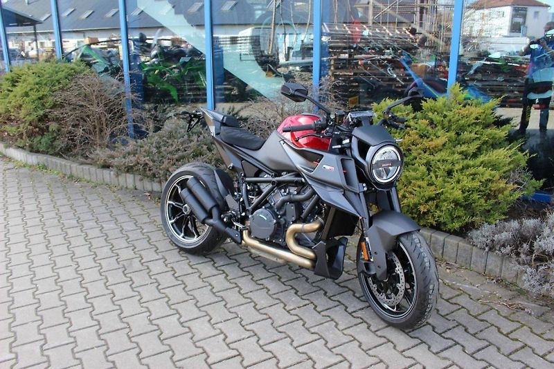 KTM 1290 Super Duke R (2022) BRABUS 2022 TOP - fotka 1 z 14