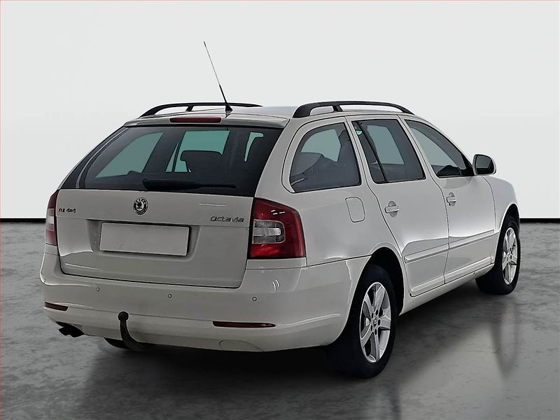 Škoda Octavia (2012) 2.0 TDI, 4X4, Xenony - fotka 5 z 15