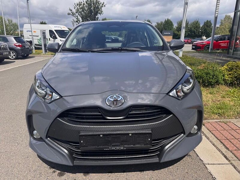 Toyota Yaris 1.5 Comfort - fotka 8 z 13