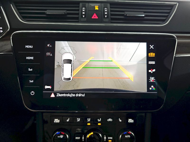 Škoda Superb (2022) 2.0TDi 147kW 4X4 DSG SCOUT - fotka 15 z 34